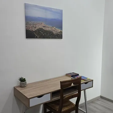 500 Sunny Steps Lägenhet